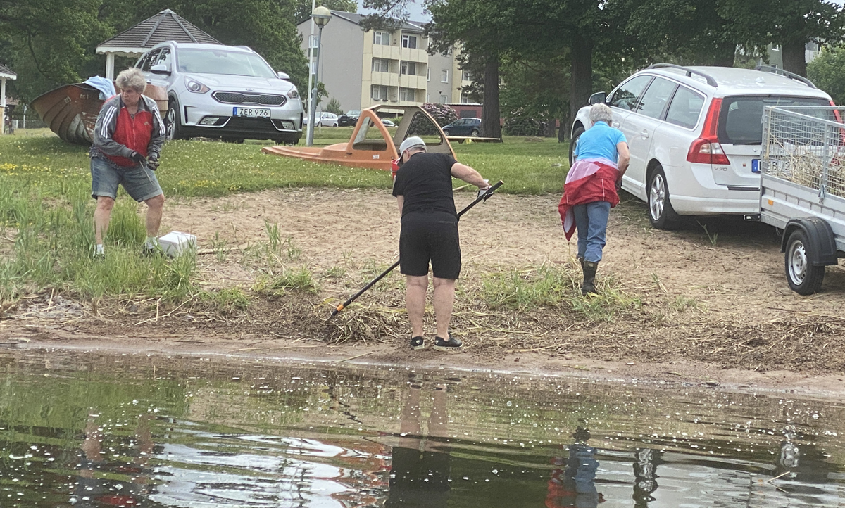 Flitiga medlemmar som hjälper till.