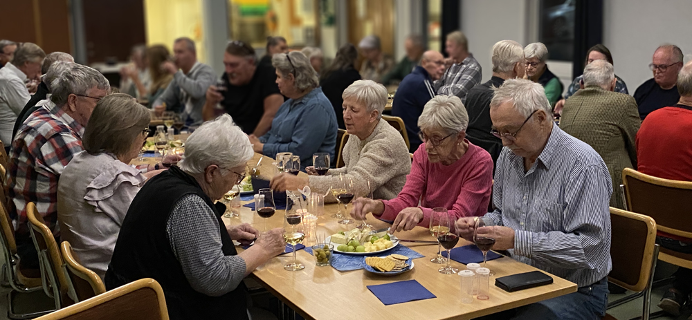 Gästerna provsmakar